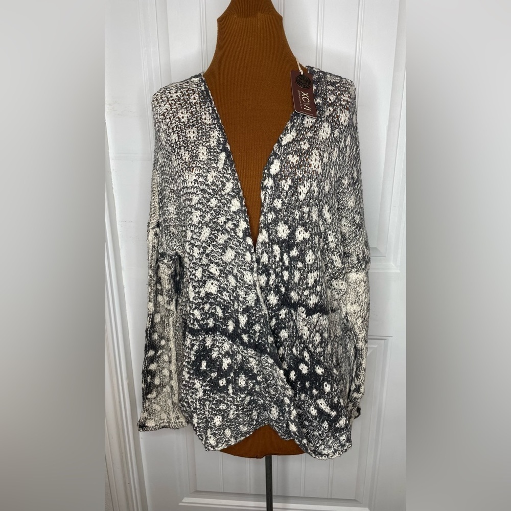 NWT XCVI Suzanne Spider Web Cross Front Sweater Size Small